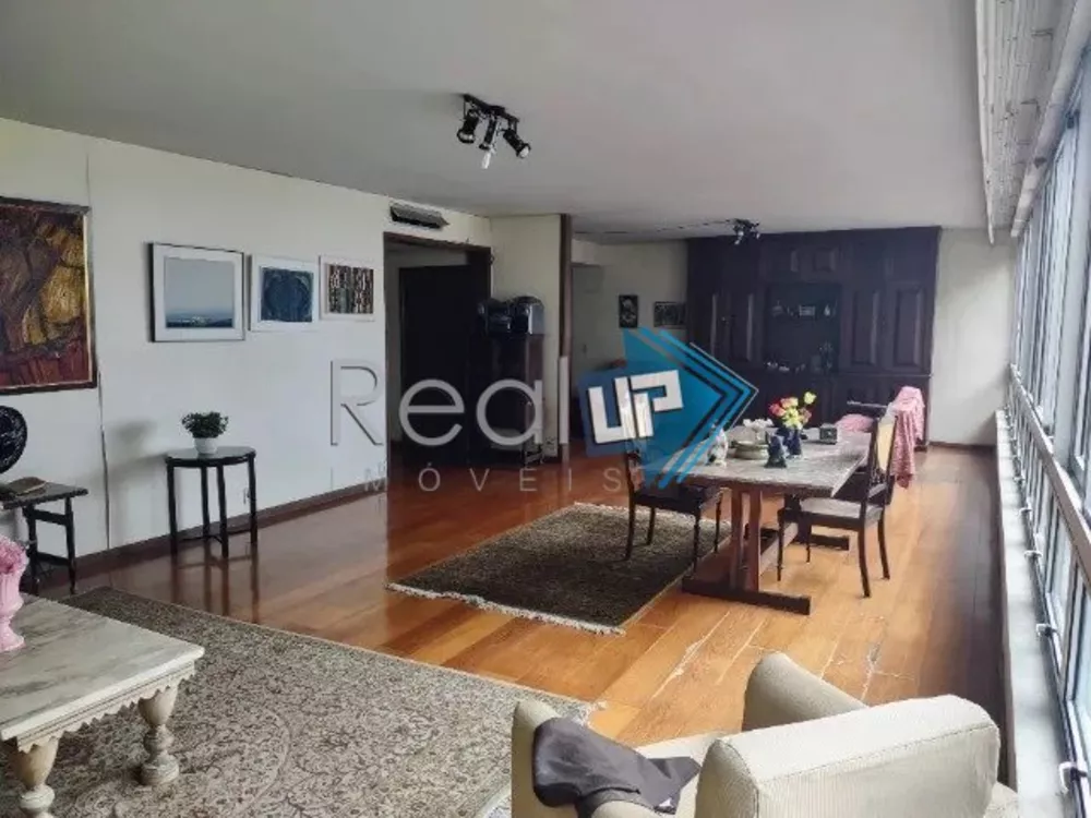 Apartamento à venda com 4 quartos, 200m² - Foto 3