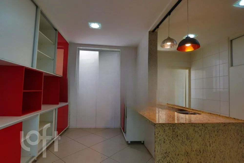 Apartamento à venda com 4 quartos, 280m² - Foto 2