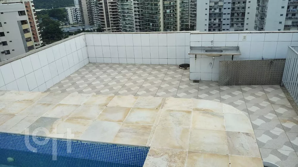 Apartamento à venda com 5 quartos, 223m² - Foto 4