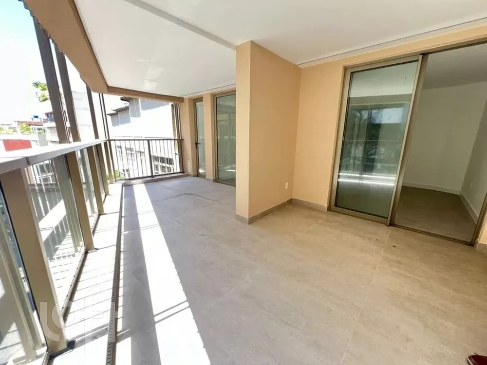 Apartamento à venda com 3 quartos, 152m² - Foto 6