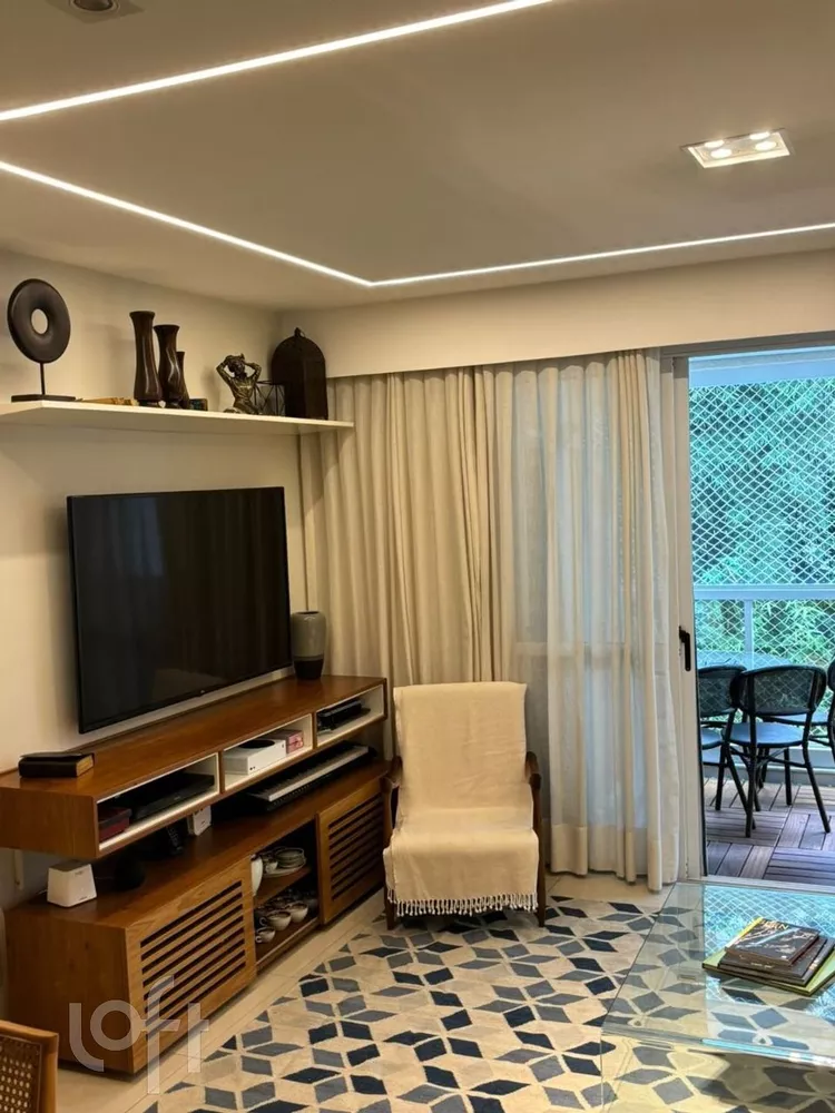 Apartamento à venda com 3 quartos, 100m² - Foto 3