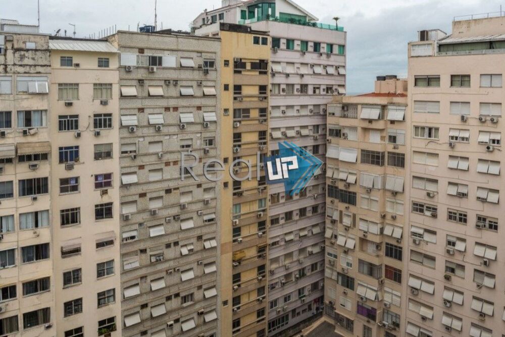 Apartamento à venda com 3 quartos, 220m² - Foto 12