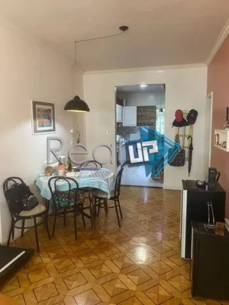 Apartamento à venda com 2 quartos, 80m² - Foto 3