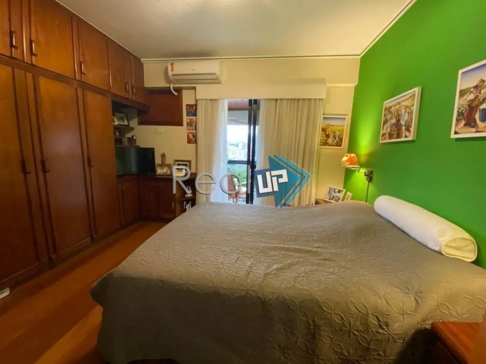 Apartamento, 3 quartos, 130 m² - Foto 11