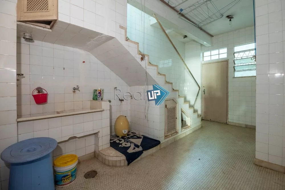 Casa, 5 quartos, 717 m² - Foto 3