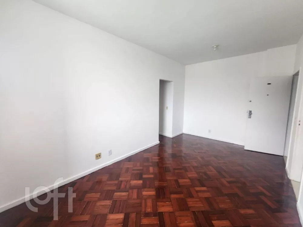 Apartamento à venda com 2 quartos, 80m² - Foto 3