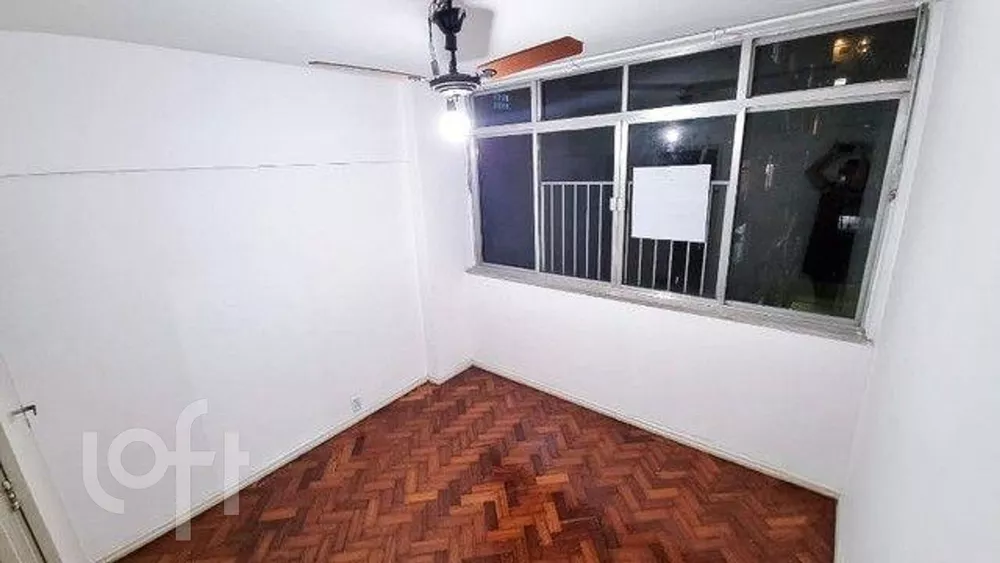 Apartamento à venda com 2 quartos, 65m² - Foto 7