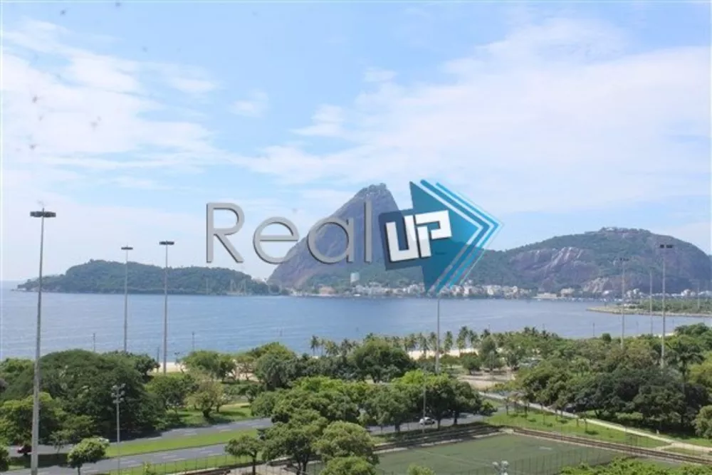 Apartamento, 3 quartos, 233 m² - Foto 1