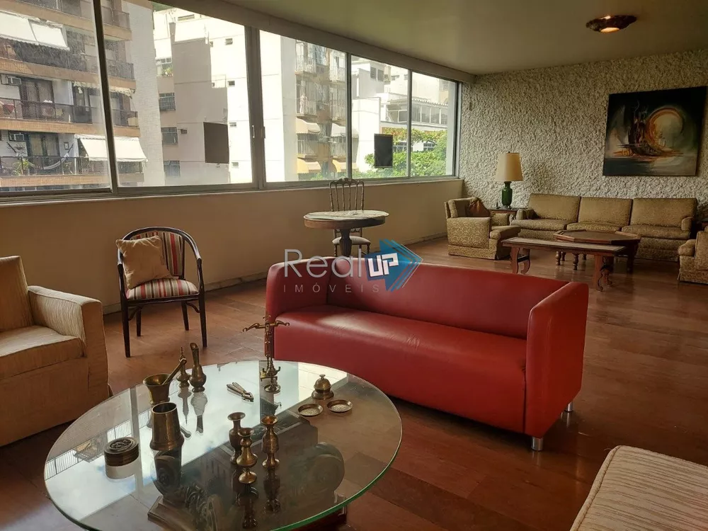 Apartamento à venda com 4 quartos, 250m² - Foto 2