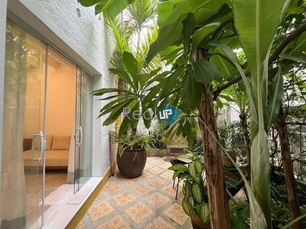 Casa de Condomínio à venda com 3 quartos, 199m² - Foto 3