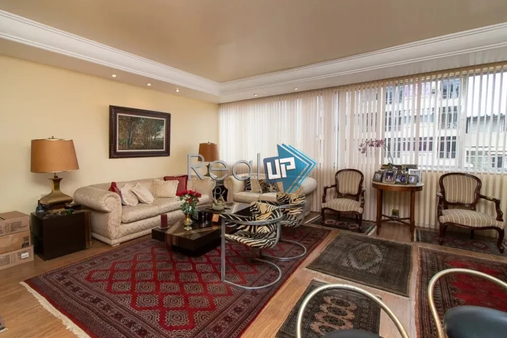 Apartamento, 3 quartos, 145 m² - Foto 2