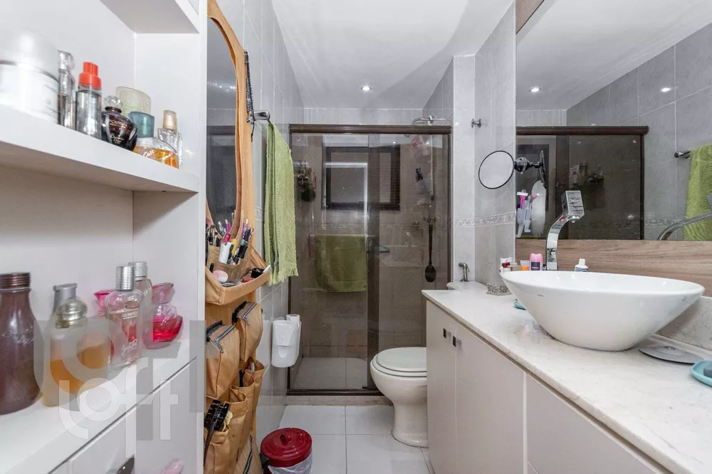 Apartamento à venda com 3 quartos, 110m² - Foto 3