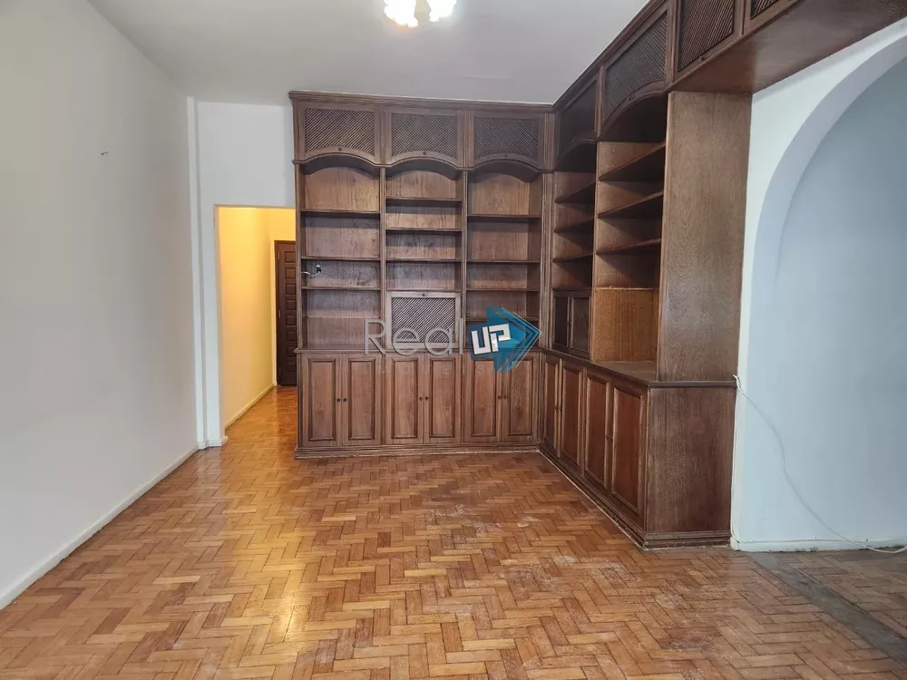 Apartamento à venda com 2 quartos, 115m² - Foto 4