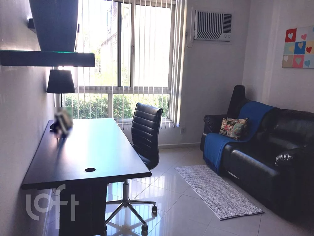 Apartamento à venda com 4 quartos, 214m² - Foto 5