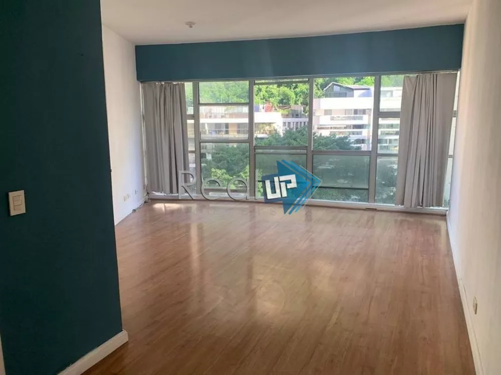 Apartamento à venda com 3 quartos, 90m² - Foto 4