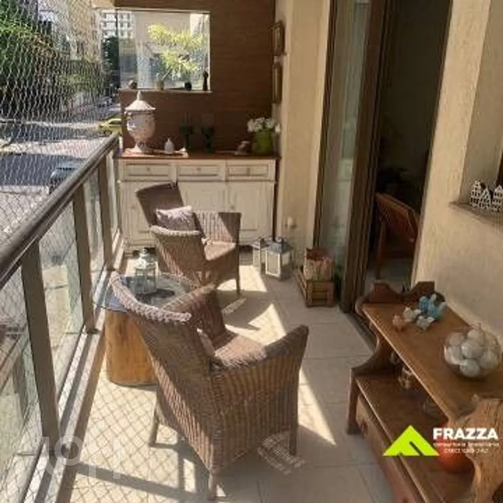 Apartamento à venda com 3 quartos, 182m² - Foto 1