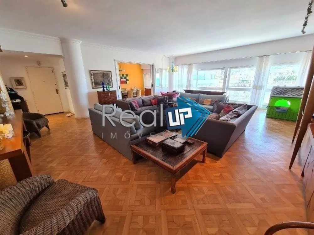 Apartamento à venda com 2 quartos, 300m² - Foto 1