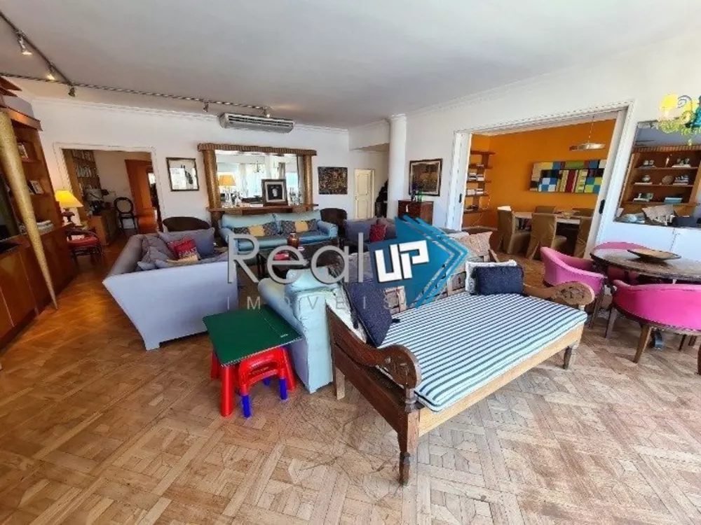 Apartamento à venda com 2 quartos, 300m² - Foto 4