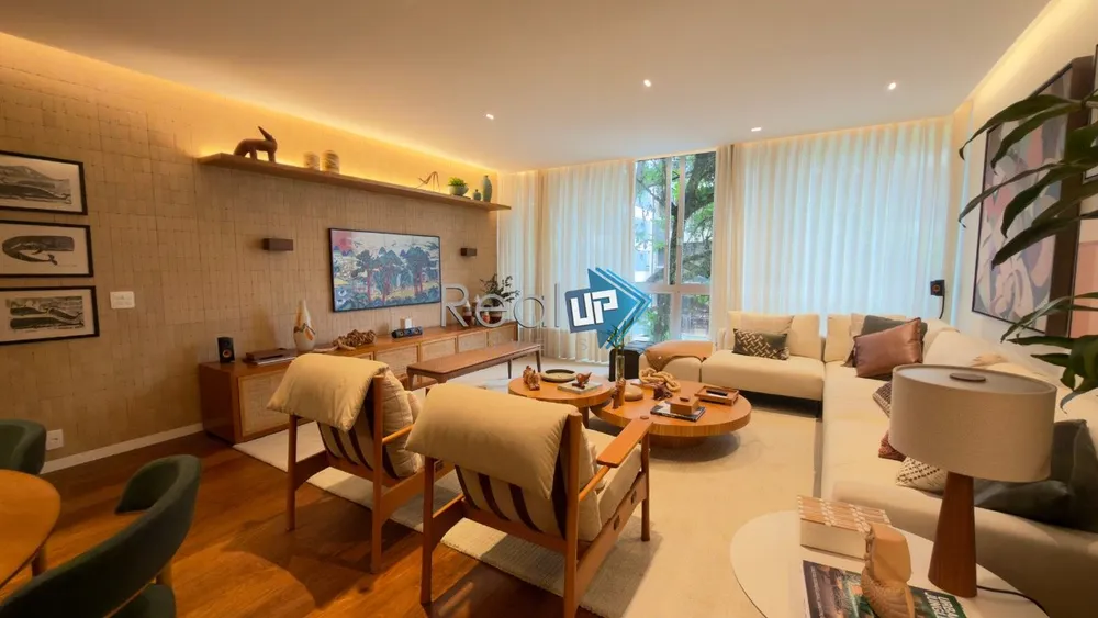 Apartamento, 3 quartos, 155 m² - Foto 1
