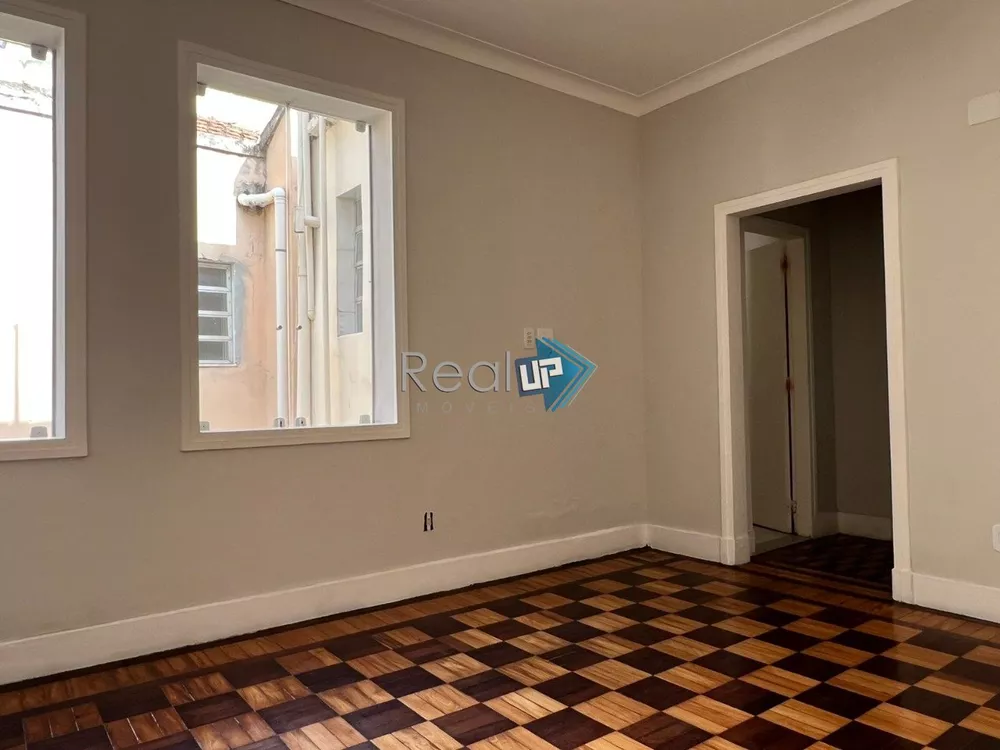 Apartamento, 3 quartos, 130 m² - Foto 1
