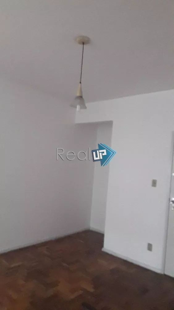 Apartamento à venda com 3 quartos, 90m² - Foto 1