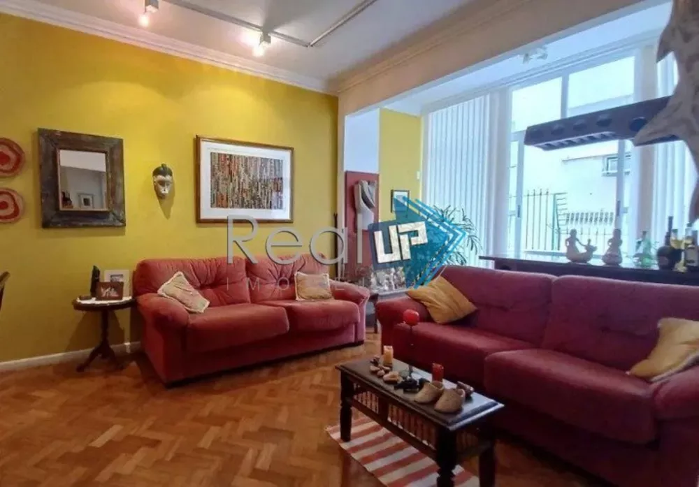 Apartamento à venda com 3 quartos, 115m² - Foto 2