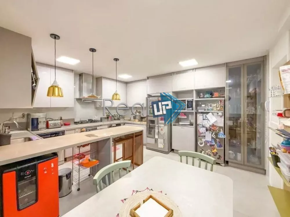 Apartamento, 4 quartos, 244 m² - Foto 9
