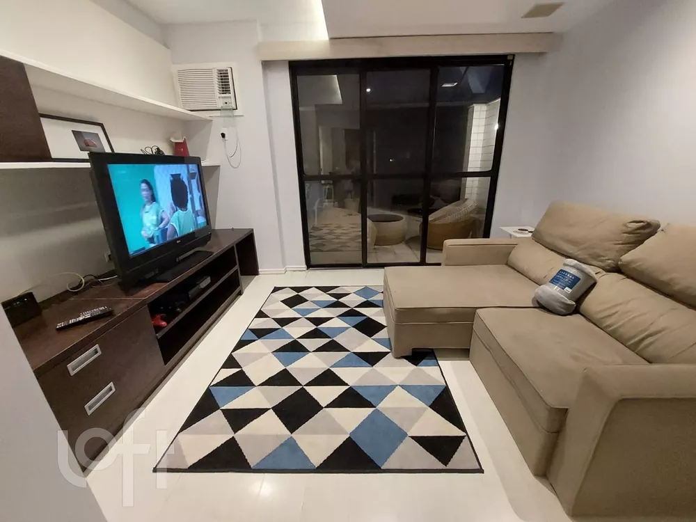 Apartamento à venda com 3 quartos, 183m² - Foto 1