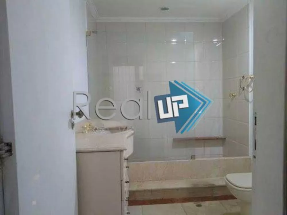 Apartamento à venda com 4 quartos, 202m² - Foto 5