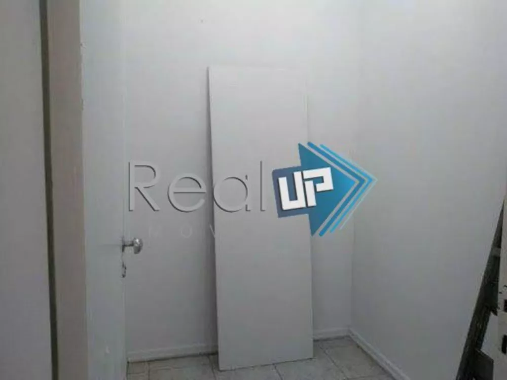 Apartamento à venda com 4 quartos, 202m² - Foto 12