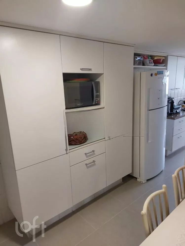 Apartamento à venda com 3 quartos, 106m² - Foto 2