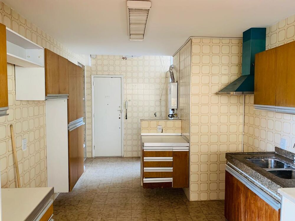 Apartamento à venda com 4 quartos, 170m² - Foto 13