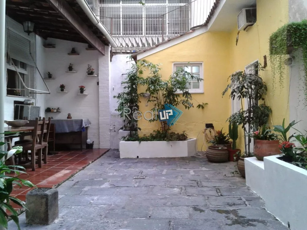 Apartamento, 3 quartos, 159 m² - Foto 1