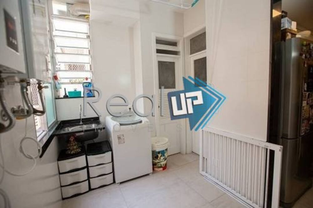 Apartamento, 3 quartos, 130 m² - Foto 2