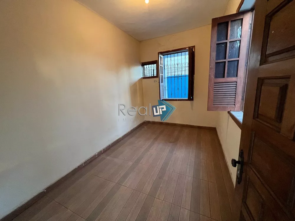 Casa à venda com 5 quartos, 236m² - Foto 7