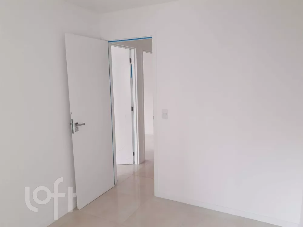 Apartamento à venda com 2 quartos, 119m² - Foto 2