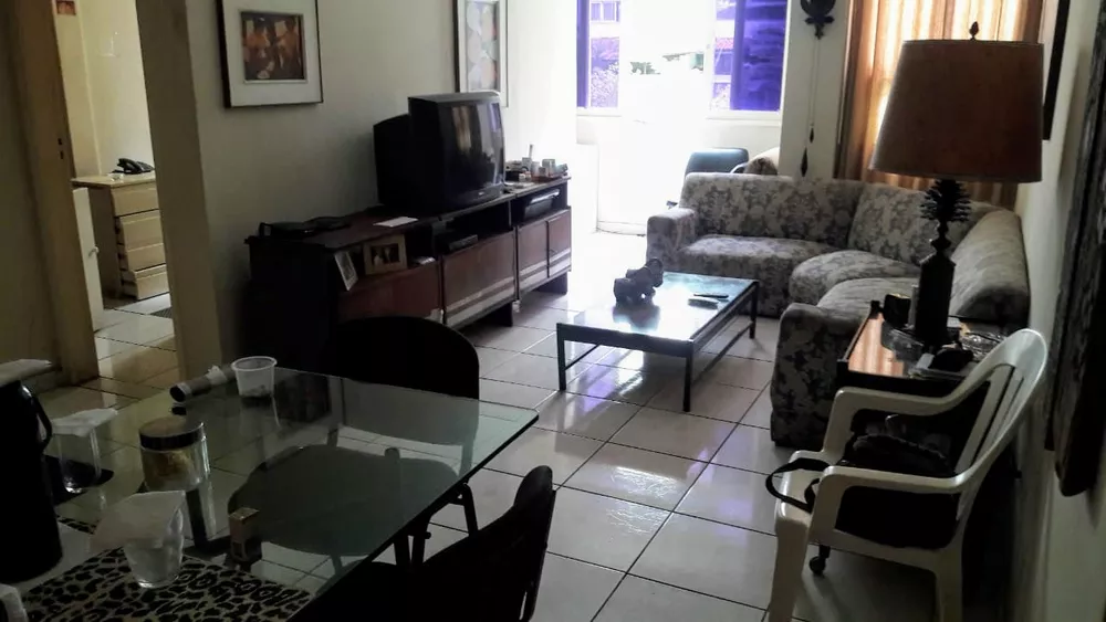 Apartamento à venda com 2 quartos, 81m² - Foto 3