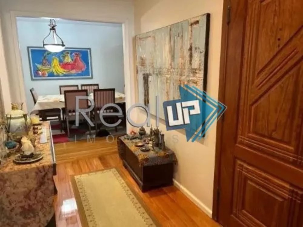 Apartamento à venda com 3 quartos, 146m² - Foto 4