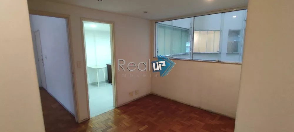 Apartamento à venda com 3 quartos, 135m² - Foto 4