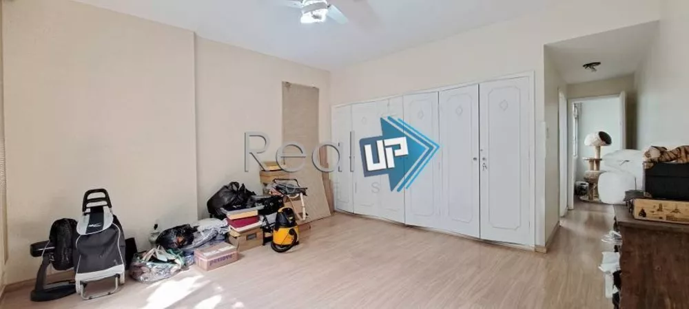 Apartamento à venda com 4 quartos, 237m² - Foto 8