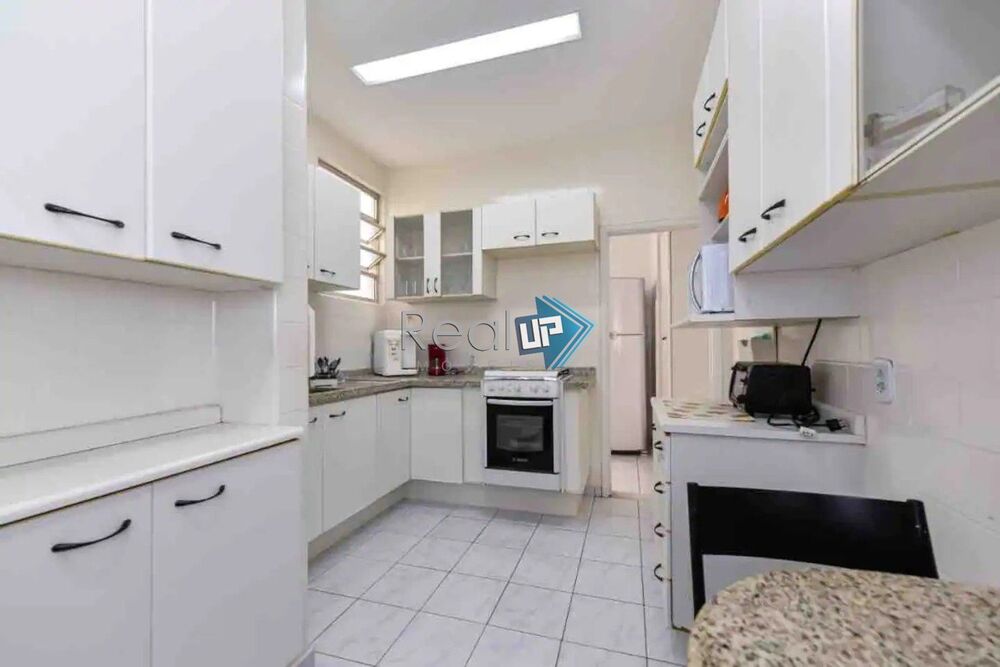 Apartamento à venda com 2 quartos, 113m² - Foto 9