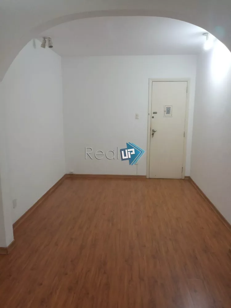 Apartamento à venda com 3 quartos, 87m² - Foto 3