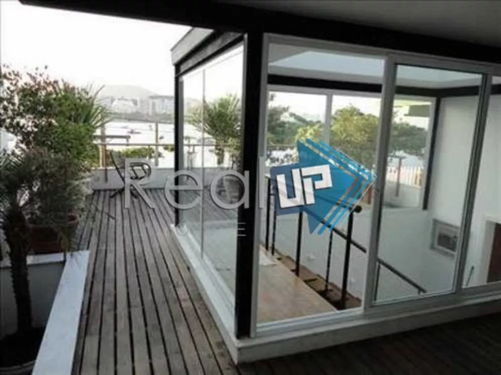 Casa, 5 quartos, 290 m² - Foto 1