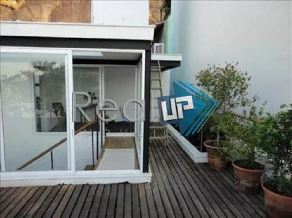 Casa, 5 quartos, 290 m² - Foto 2