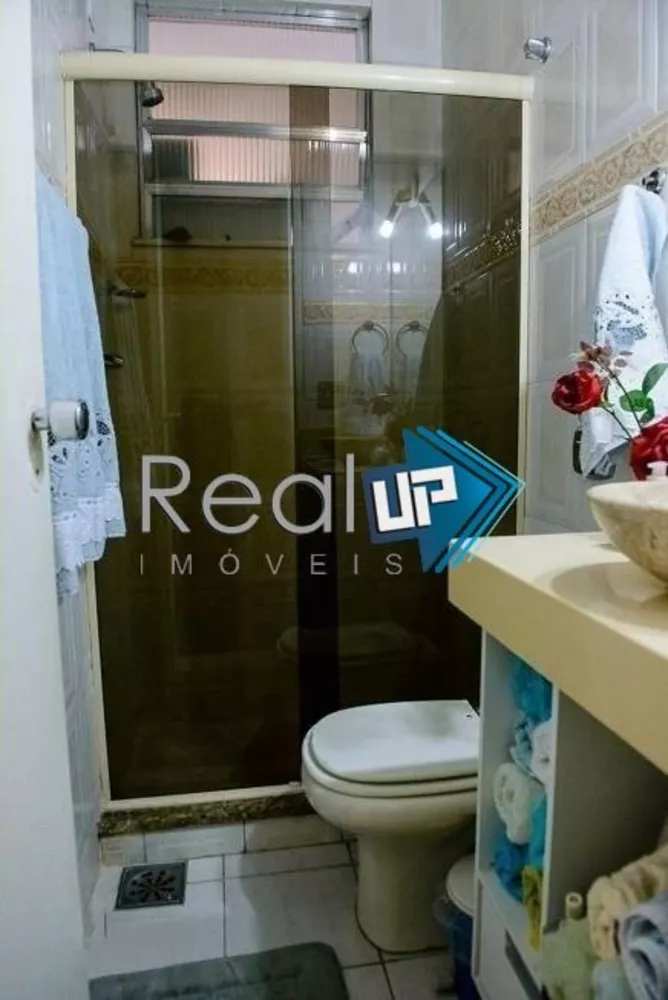 Apartamento à venda com 3 quartos, 83m² - Foto 11