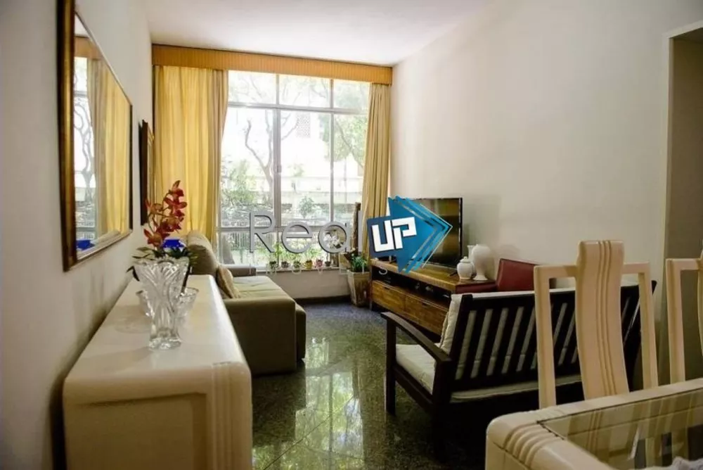 Apartamento à venda com 3 quartos, 83m² - Foto 2