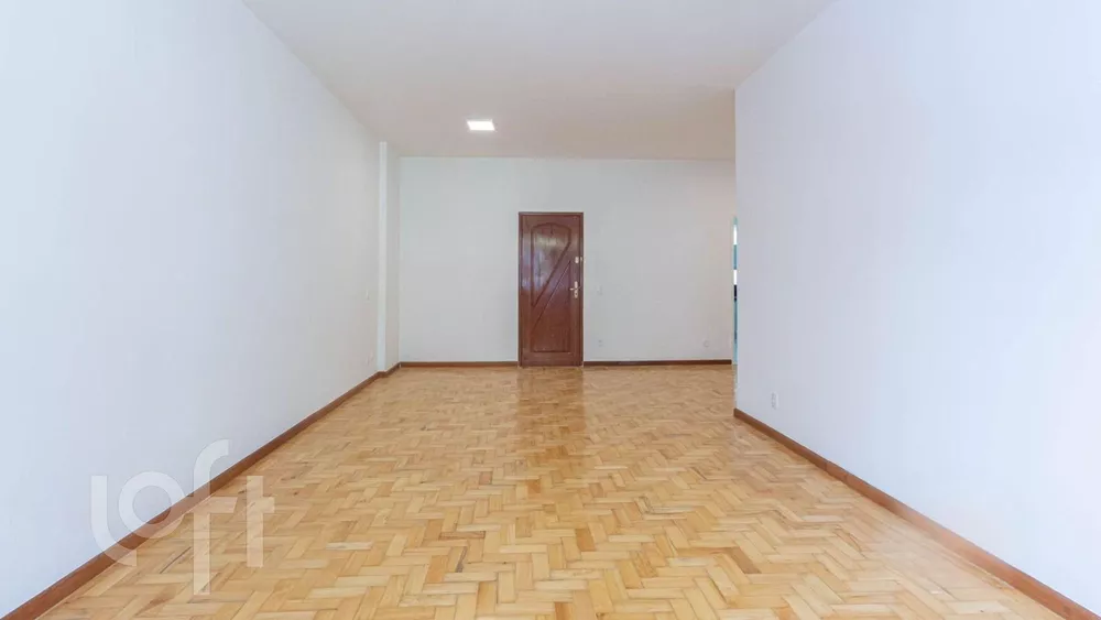 Apartamento à venda com 3 quartos, 128m² - Foto 3