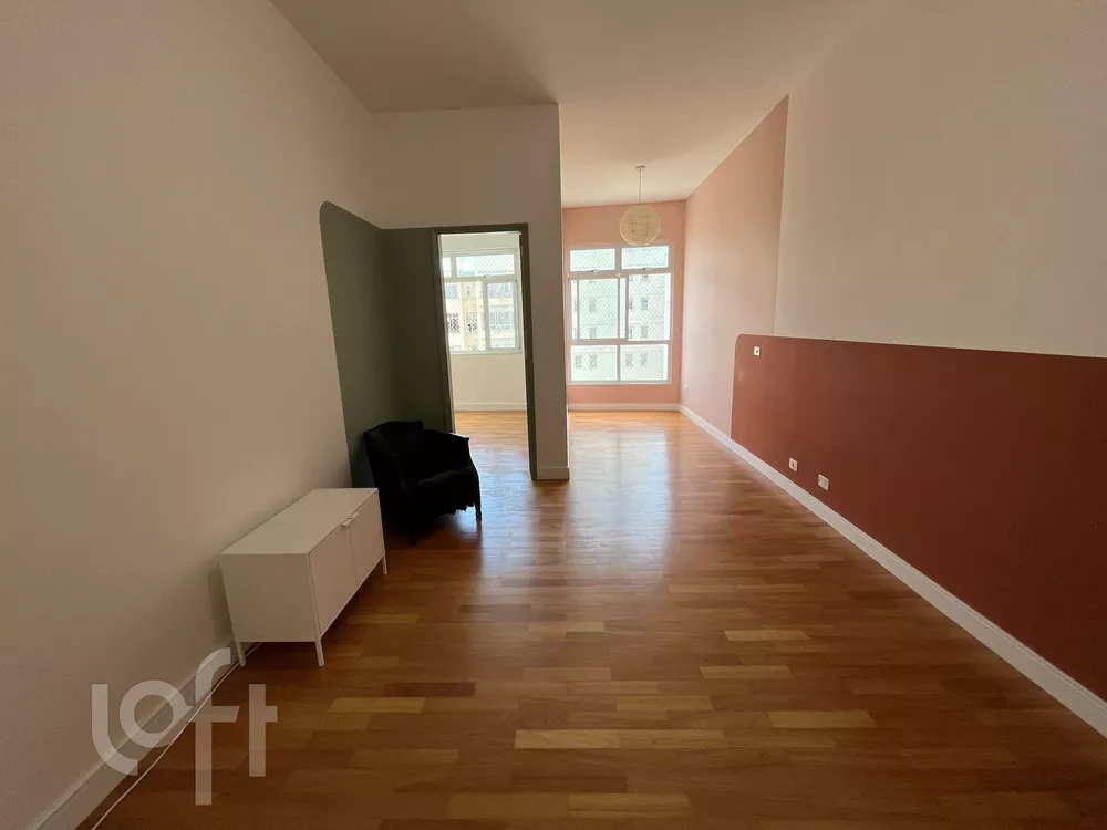 Apartamento à venda com 2 quartos, 68m² - Foto 1