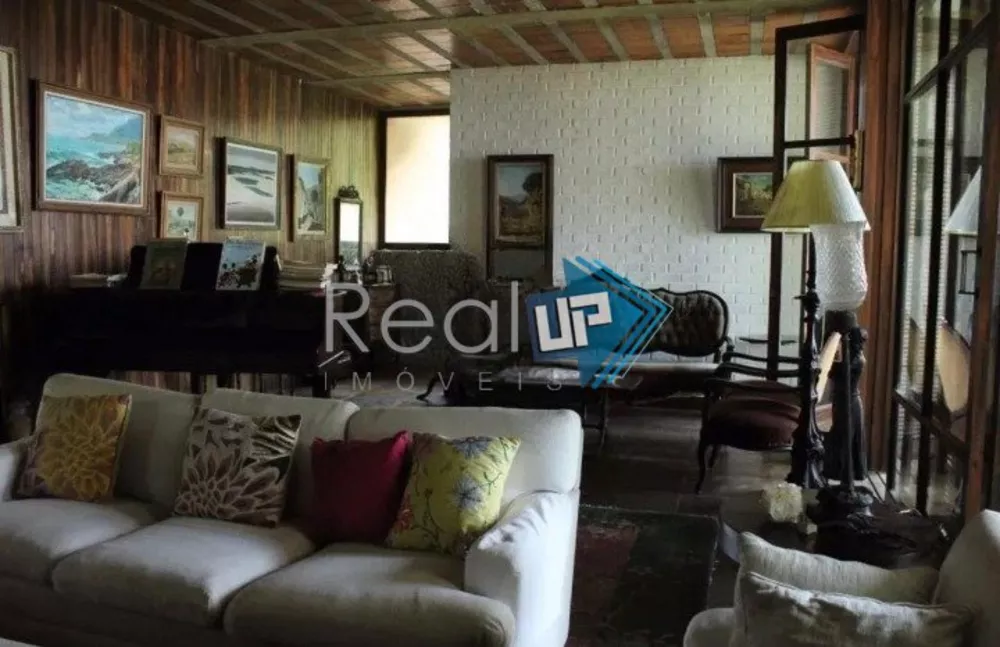 Casa, 4 quartos, 325 m² - Foto 22
