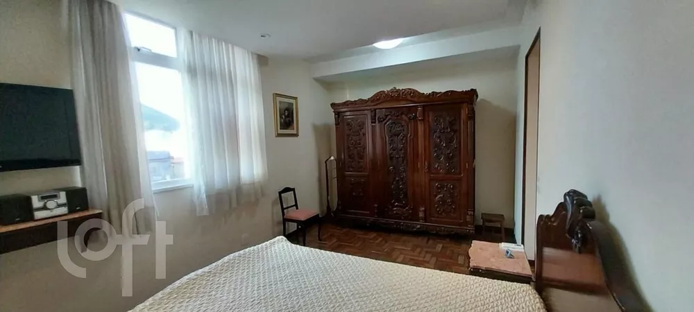 Apartamento à venda com 2 quartos, 80m² - Foto 11